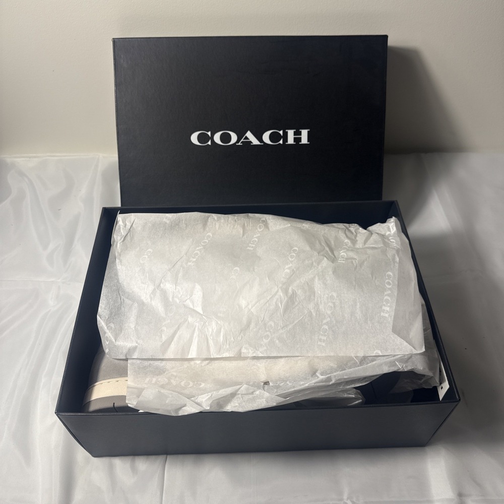 Coach C201 Leather Sneakers Chalk Dove Gray Sizes Mens 7D Womans 8D New $150 - Picture 8 of 9